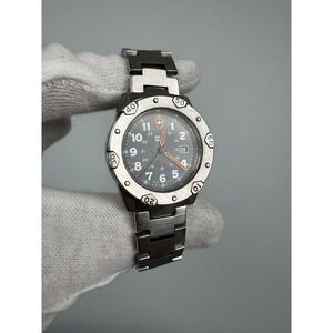 Vintage Victorinox Swiss Army Lancer 200 Quartz Watch Stainless Steel 90s 1990s